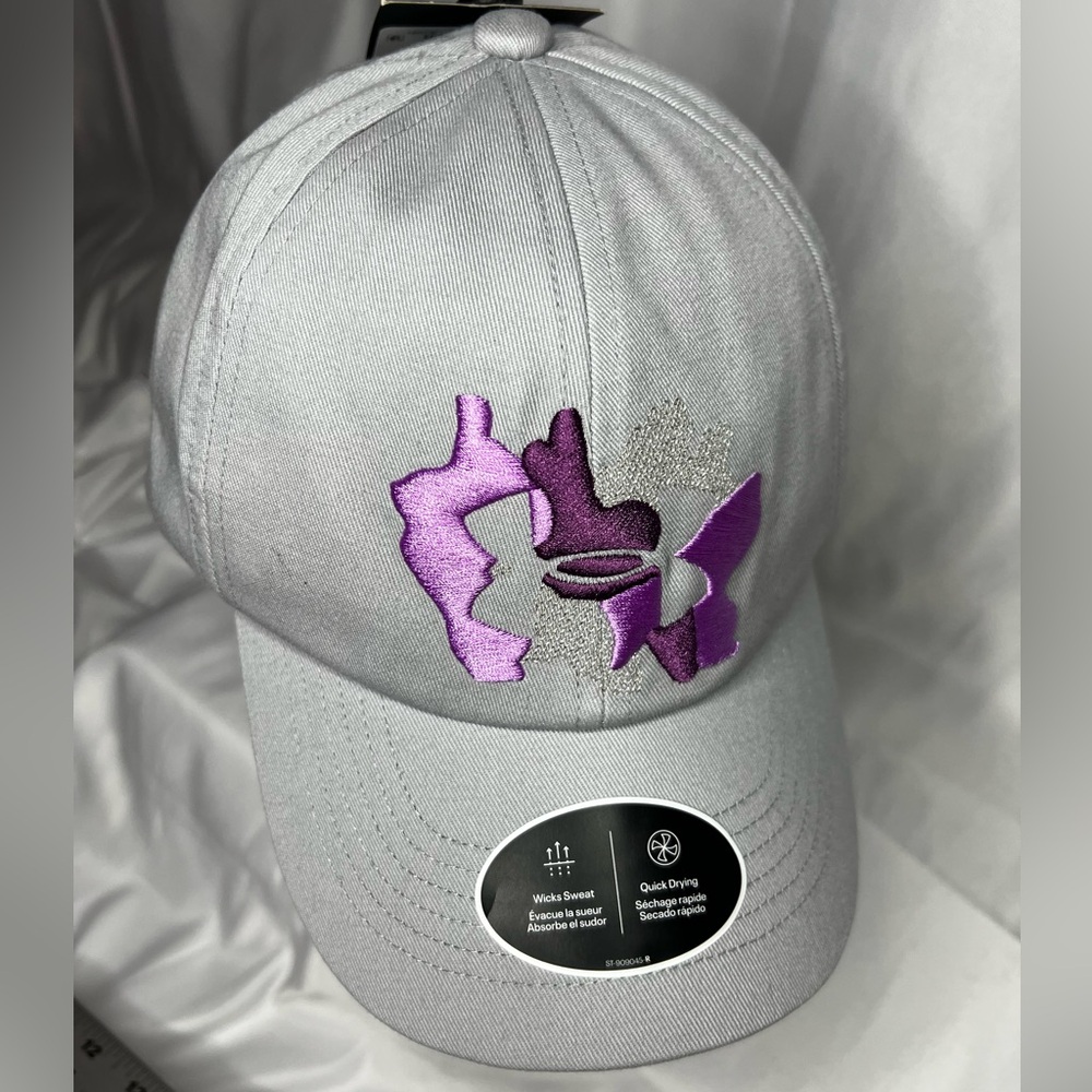 NEW! Under Armour Youth Hat Gray Embroidered Purple New With Tags Ball Cap